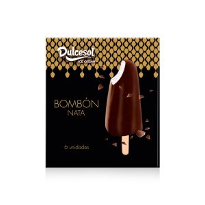 Bombón sabor nata: delicioso helado recubierto relleno de sabor nata con una combinación irresistible de textura y sabor.